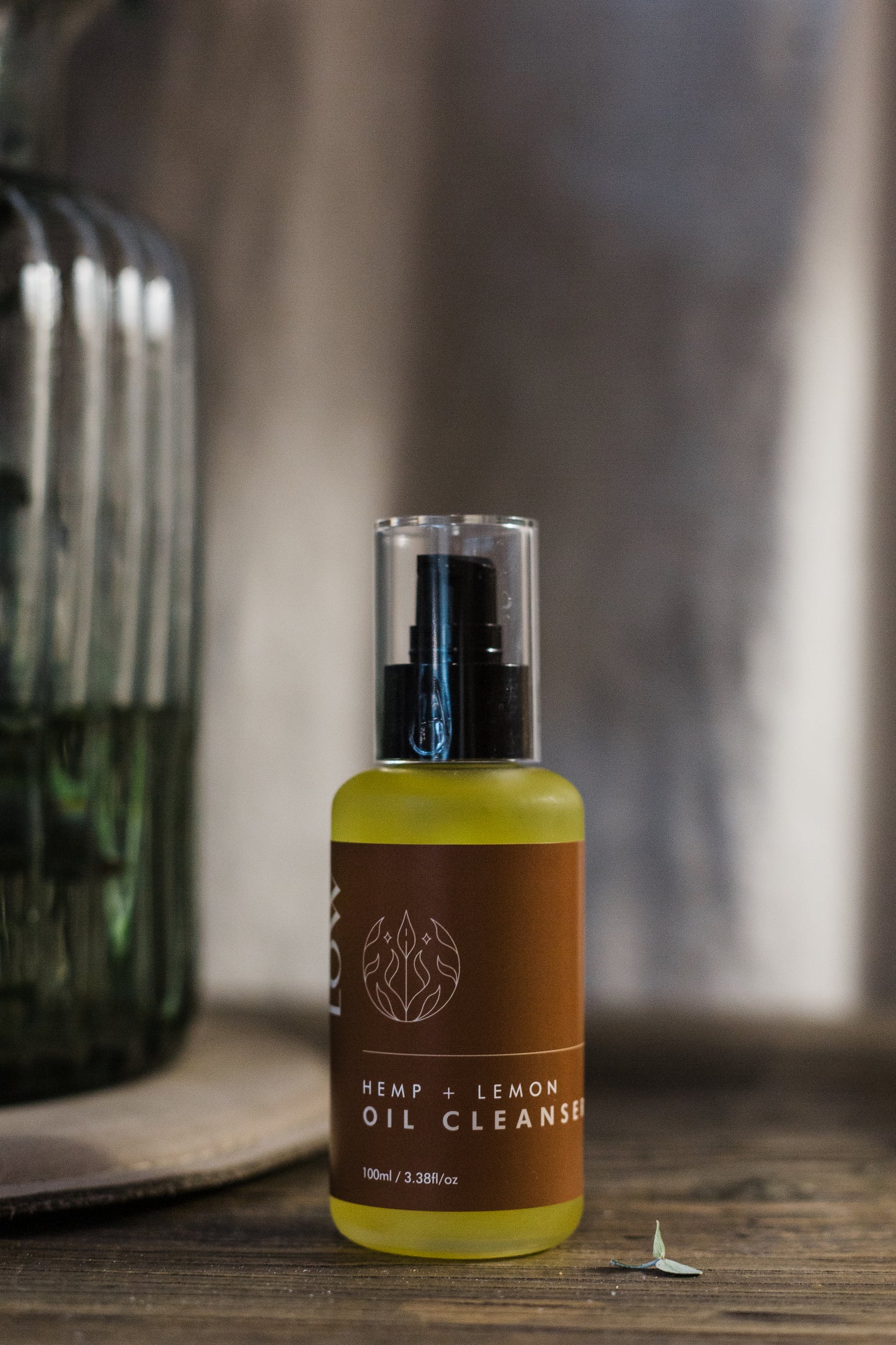HEMP AND LEMON OIL CLEANSER 100ML
