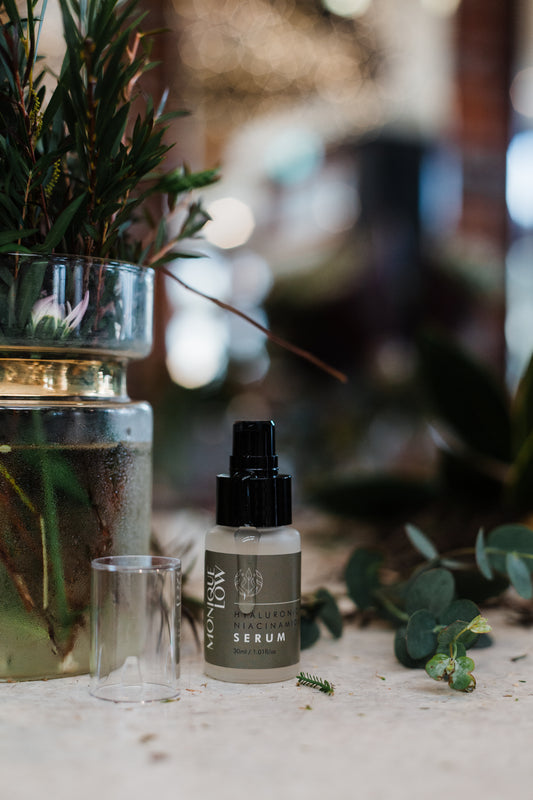 HYALURONIC, ALOE AND NIACINAMIDE SERUM 30ML